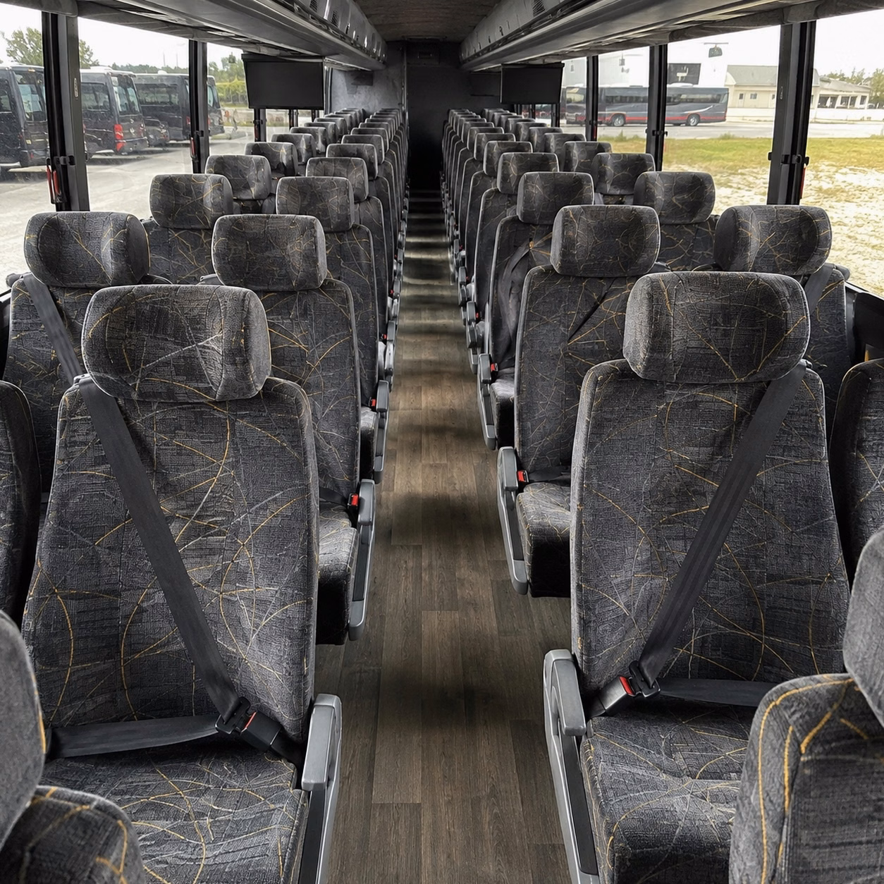 charter buses and minibuses for redding vineyard and venue weddings outside the city
