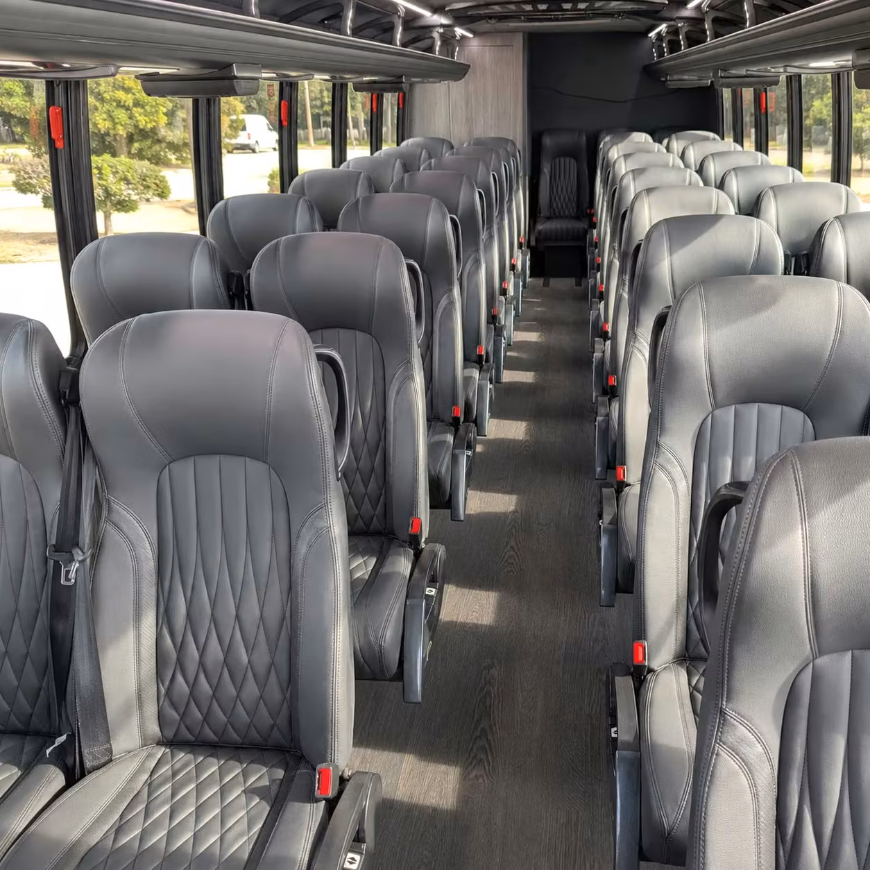 redding 35 passenger minibus rental