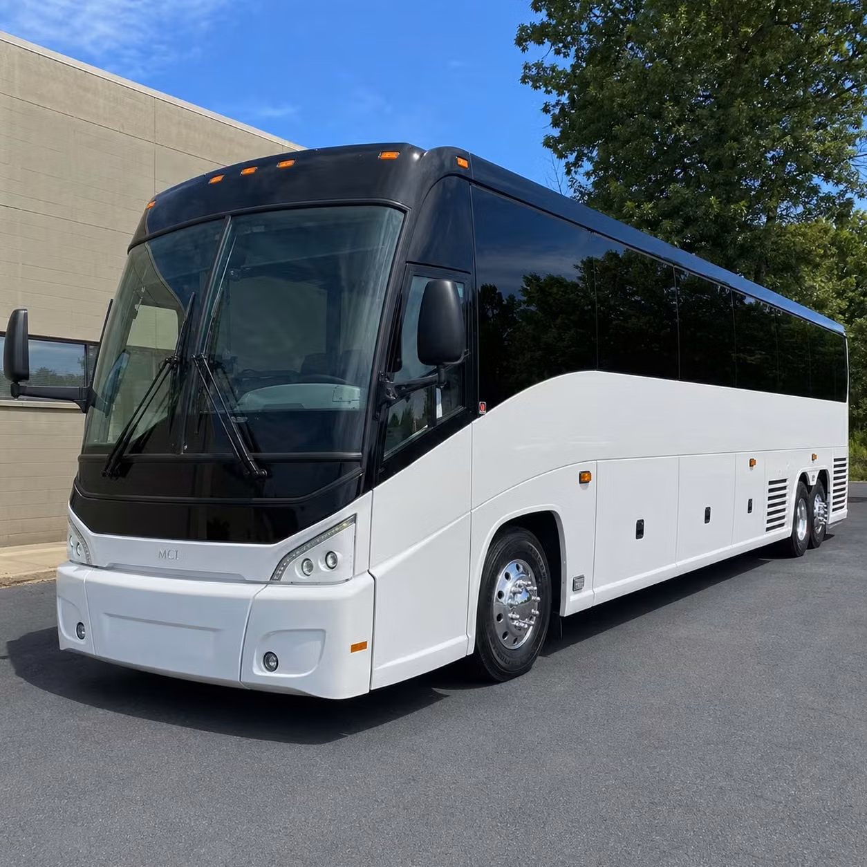redding to sacramento long distance charter bus rentals
